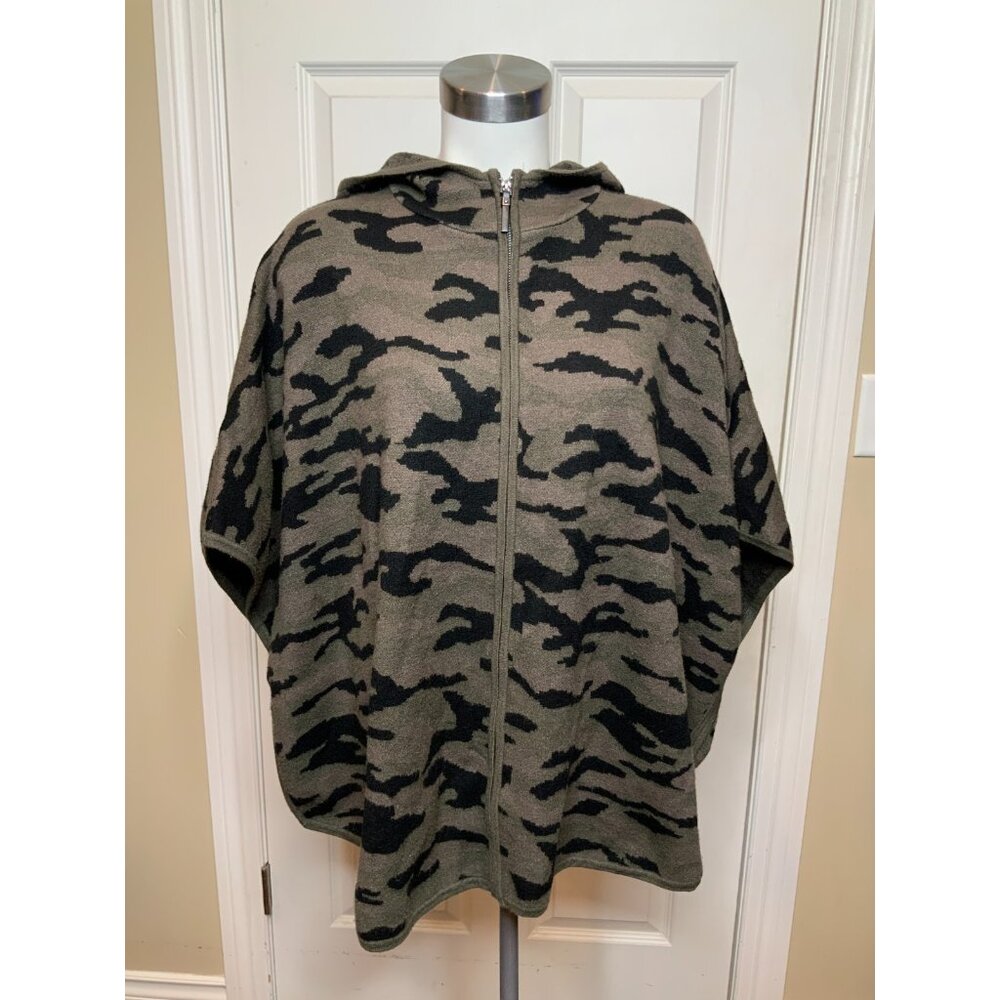 Tahari Brown, Green & Black Camouflage Hooded  Zip-Up Poncho Size S/M